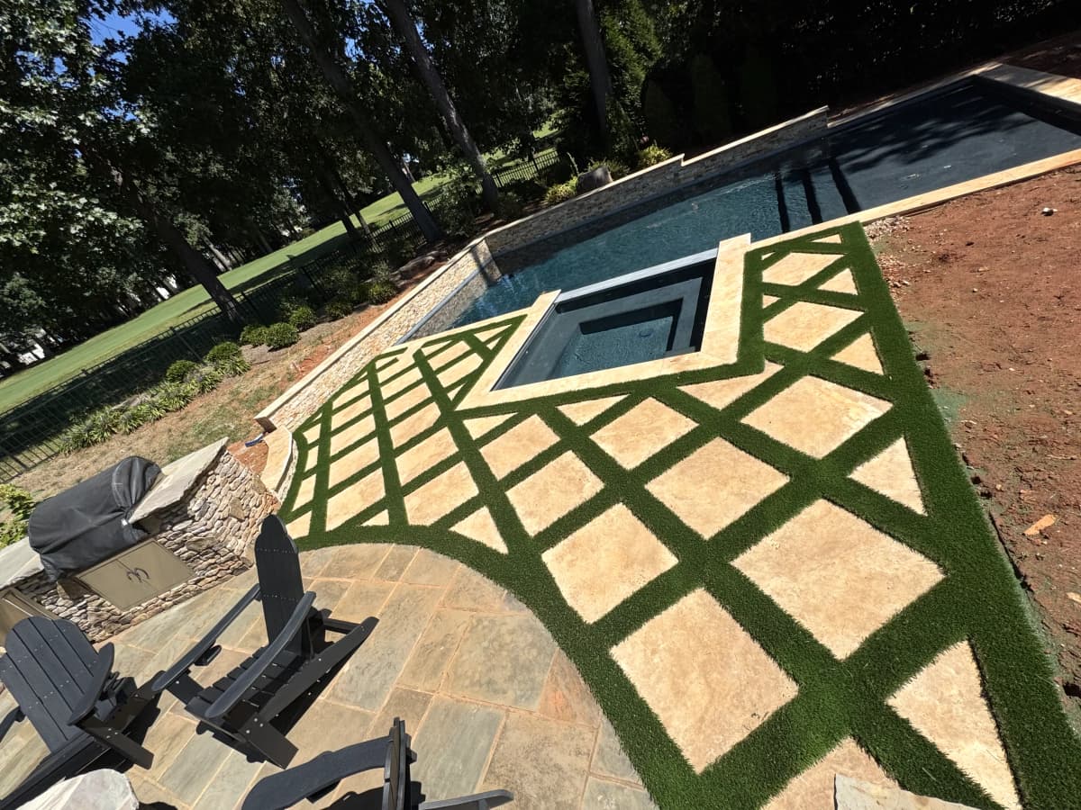 Pool Surround — Diamond Turf & Travertine Pattern