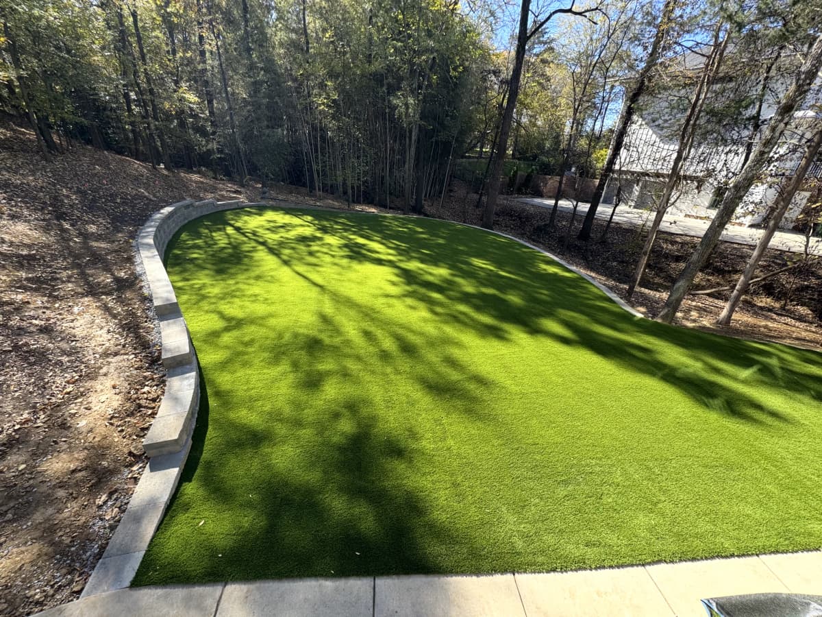 Curved Putting Green — Wooded Retaining Wall